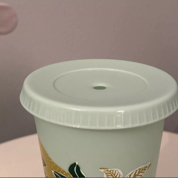 Starbucks 2024 Reusable Earth Month Cold Cup With Straw And Lid Reusable 24oz - Picture 5 of 7